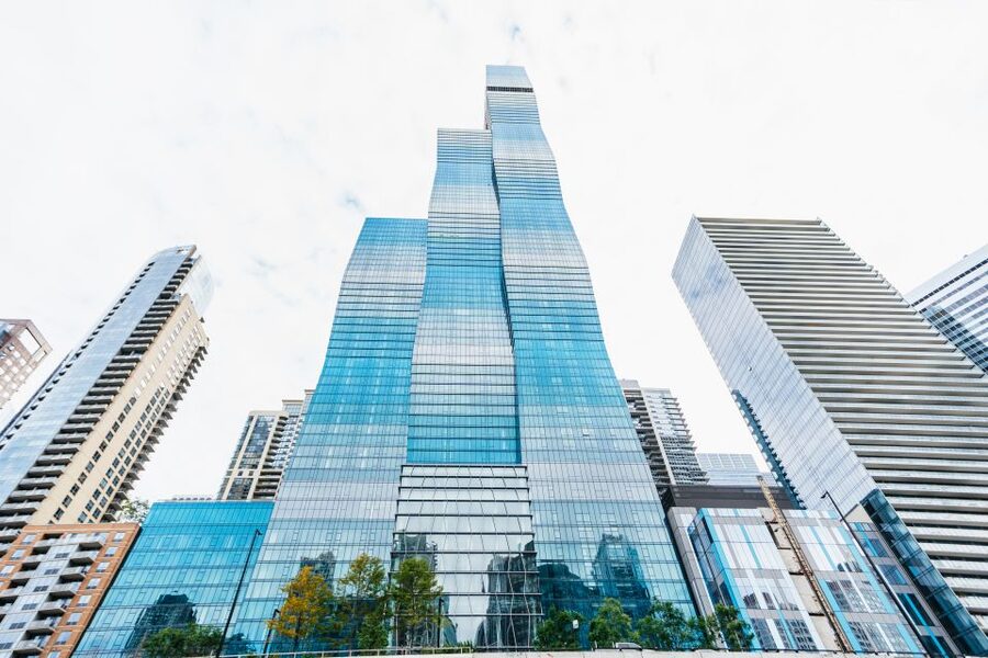 Chicago: 1.5-Hour Lake and River Architecture Cruise - Passing through the Chicago Lock