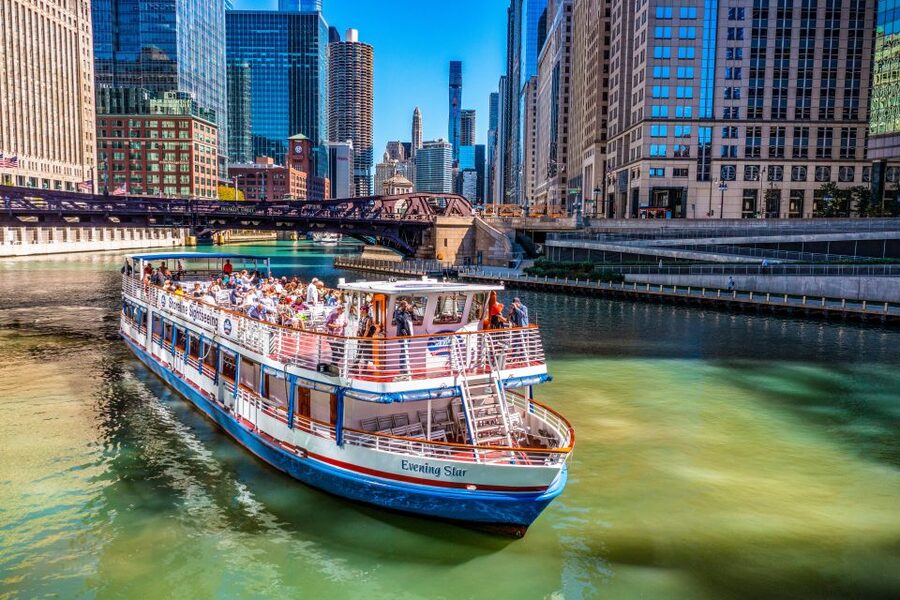 Chicago: Architecture River Cruise Skip-the-Ticket Line - Why the Chicago River is the right classroom