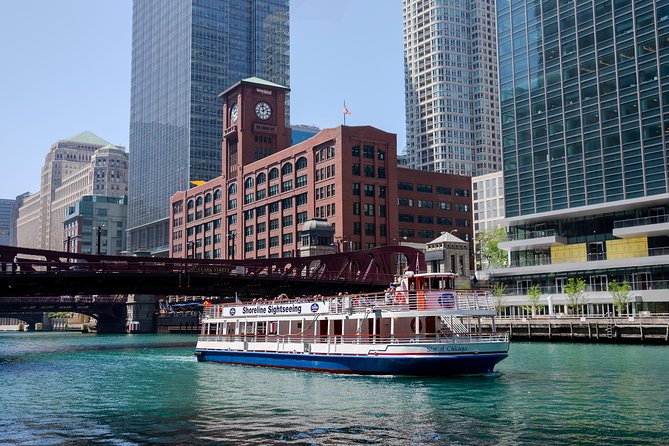 Chicago Architecture River Cruise - The Chicago River Route, Building by Building