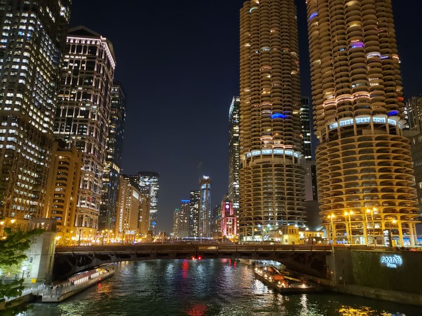 Chicago by Night River and Lake Cruise - Finding First Lady at Michigan Avenue and Wacker Drive