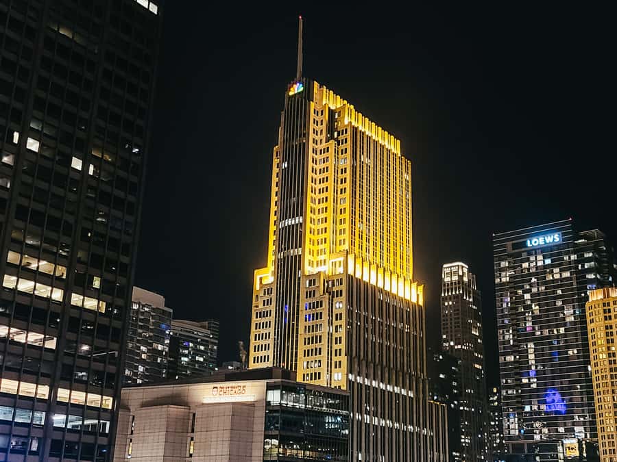 Chicago: Fireworks Cruise with Lake or River Viewing Options - $32 is a fair price for the short cruise