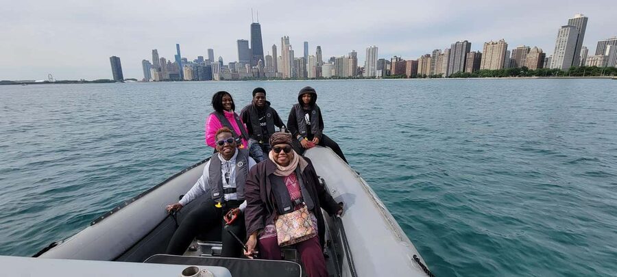 Chicago: Lake and River Tour on a RIB Boat - Through the Chicago River Locks