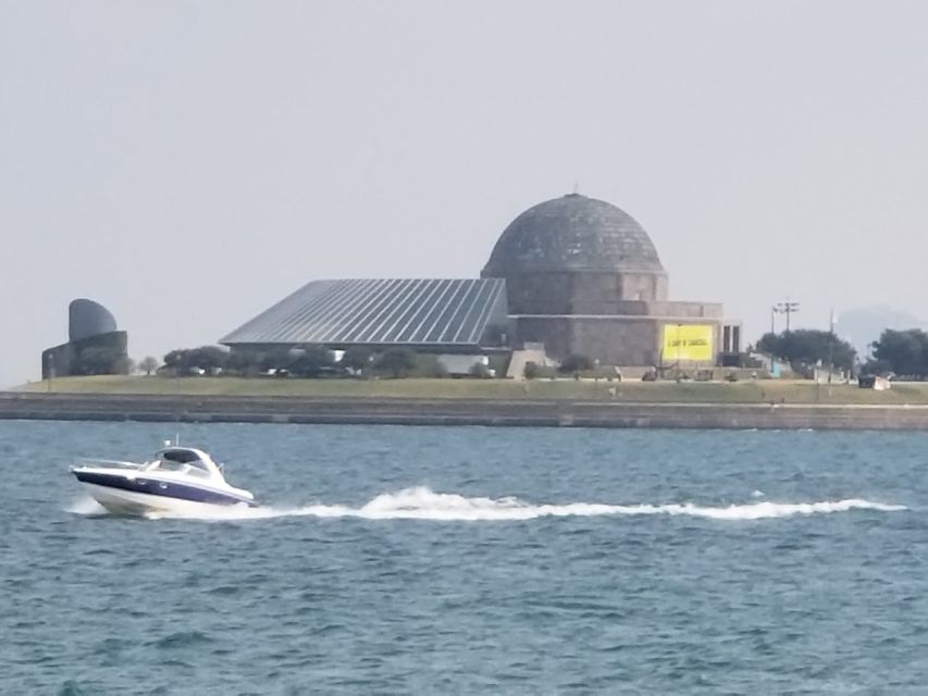 Chicago: Narrated Sightseeing River and Lake Cruise - Best time to schedule your departure