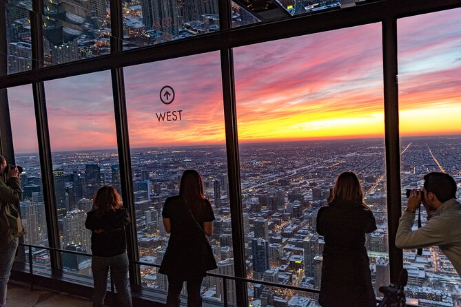 Chicago Premium Driving Tour with River Boat Cruise and Sky Deck - Buckingham Fountain and Grant Park