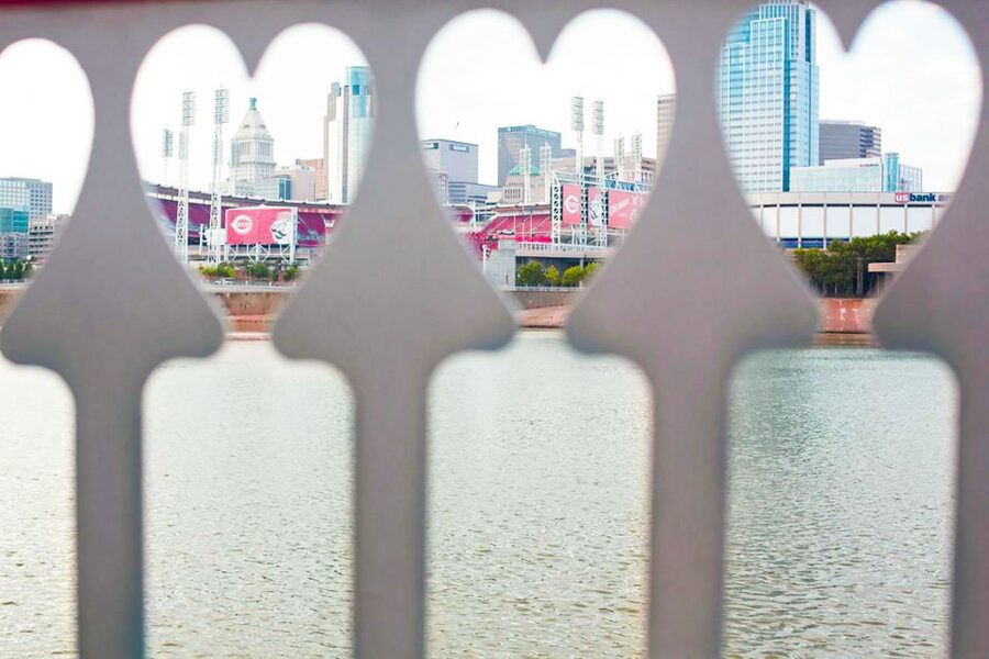 Cincinnati: Sunset Sightseeing Cruise on the Ohio River - Setting out from Newport Landing Dock
