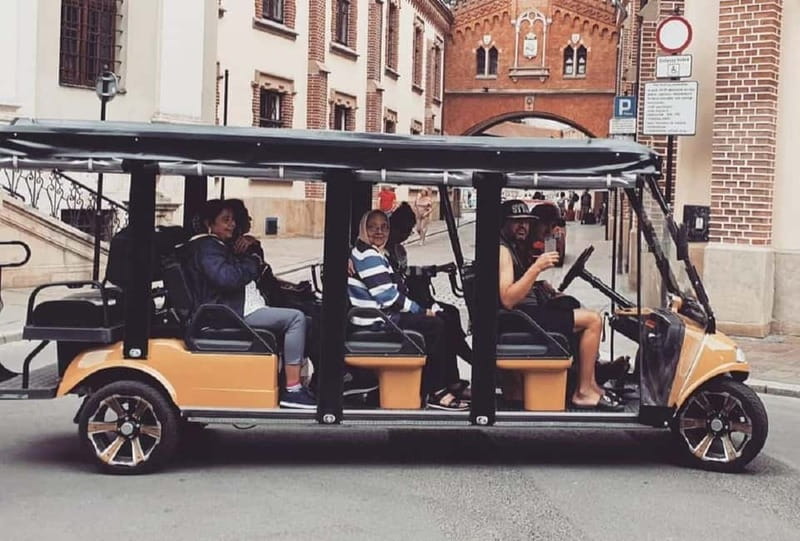 City Tour Cracow golf car plus Cruise on the Vistula River. - Why this three-hour format works