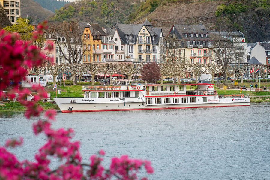 Cochem: KD Panoramic Evening Cruise on the Moselle River - What the evening looks like after dark