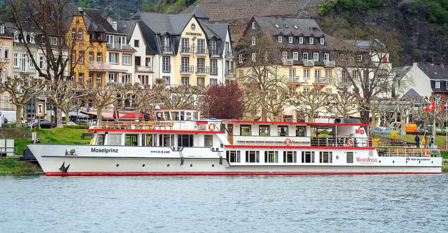Cochem: Panoramic Cruise on the Moselle River - Why the Moselle looks different from a boat
