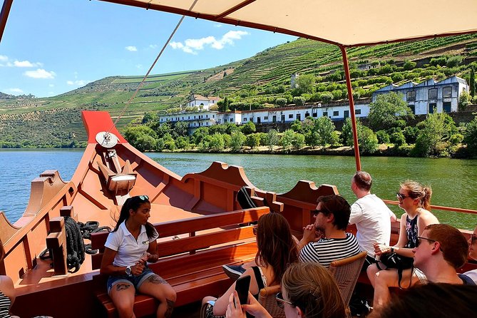 Complete Douro Valley Wine Tour with Lunch, Wine Tastings and River Cruise - Why this Douro Valley day trip works well from Porto