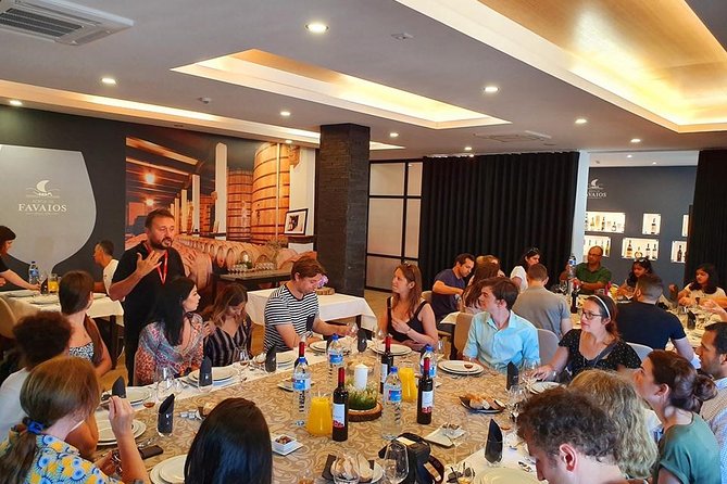 Complete Douro Valley Wine Tour with Lunch, Wine Tastings and River Cruise - Leaving Porto and stopping for coffee