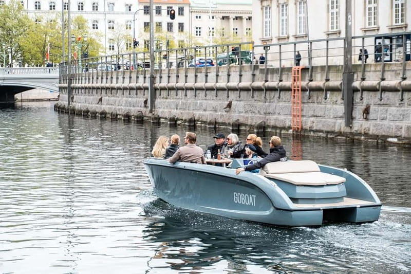 Copenhagen: 1 or 2-Hour Canal Tour in Silent Electric Boats - Amalienborg Palace From the Water