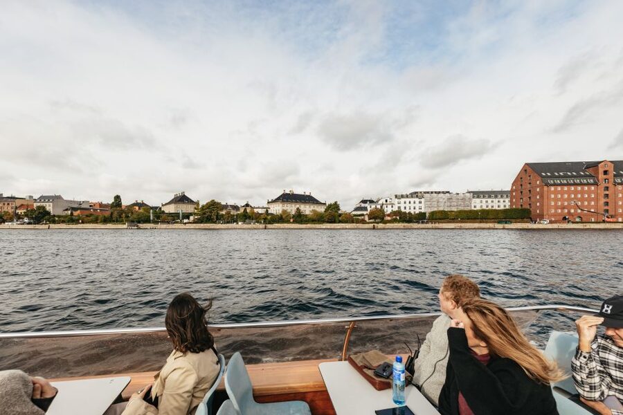 Copenhagen: Canal Cruise with Guide - The Little Mermaid from the water