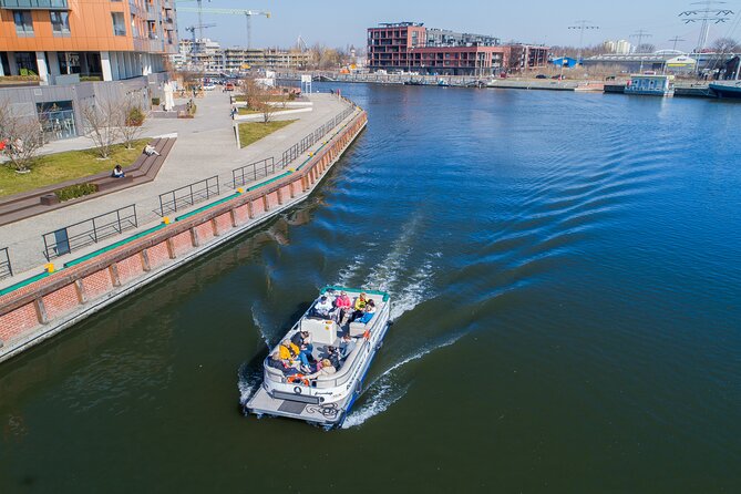 Cruises on the Motlawa River by a luxury catamaran - Gdańsk from the water side - The Crane, Gdańsk’s great waterfront symbol