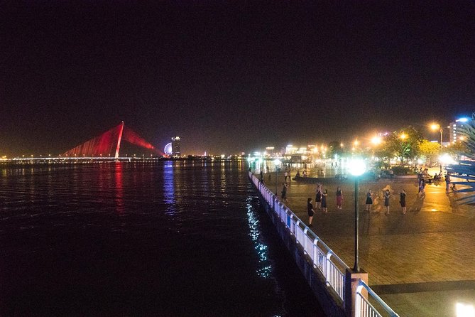 Da Nang Night Motorbike Tour & River Cruise Riding By Lady Rider - Local noodles and a drink on the cruise