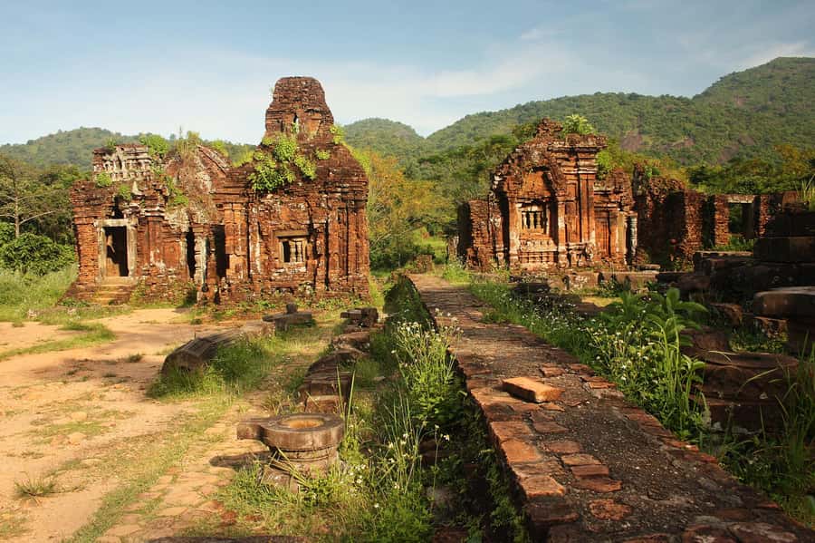 Danang: My Son Sanctuary and River Cruise 7.30 am/12.30 pm - What the Thu Bon River cruise is really like