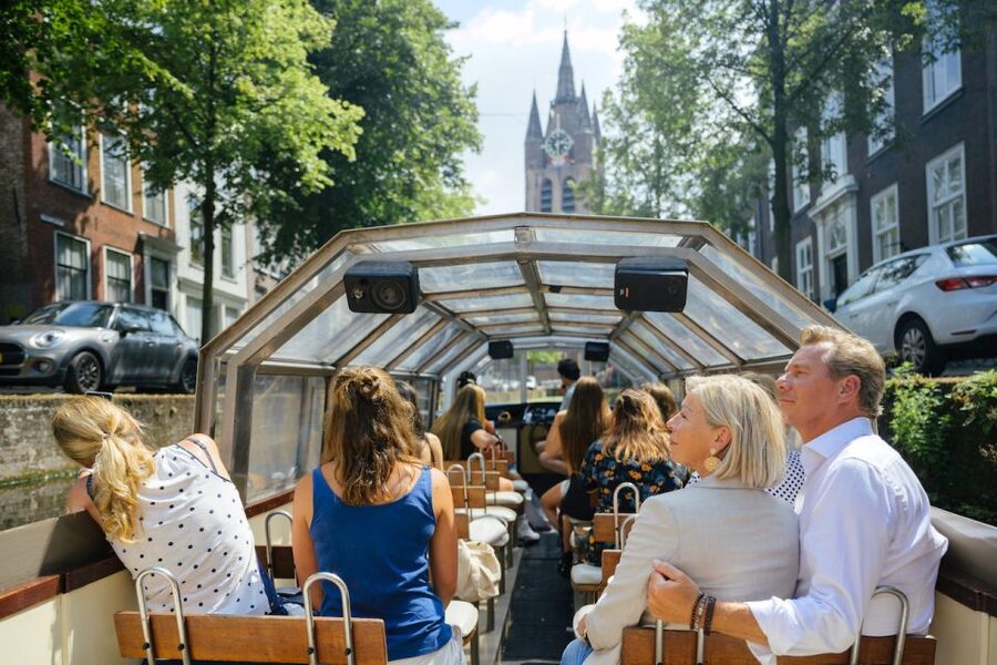 Delft: Canal Cruise with Guided Commentary - Key points to know before you book