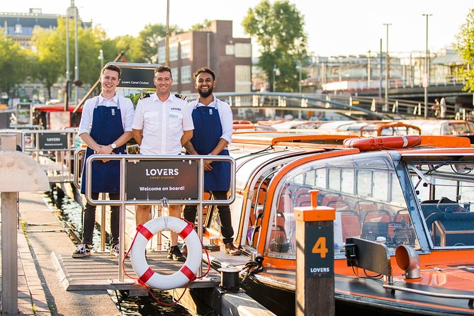 Dinner Canal Cruise Amsterdam: 4-Courses Including Drinks - Nieuwmarkt, De Wallen, and the old city