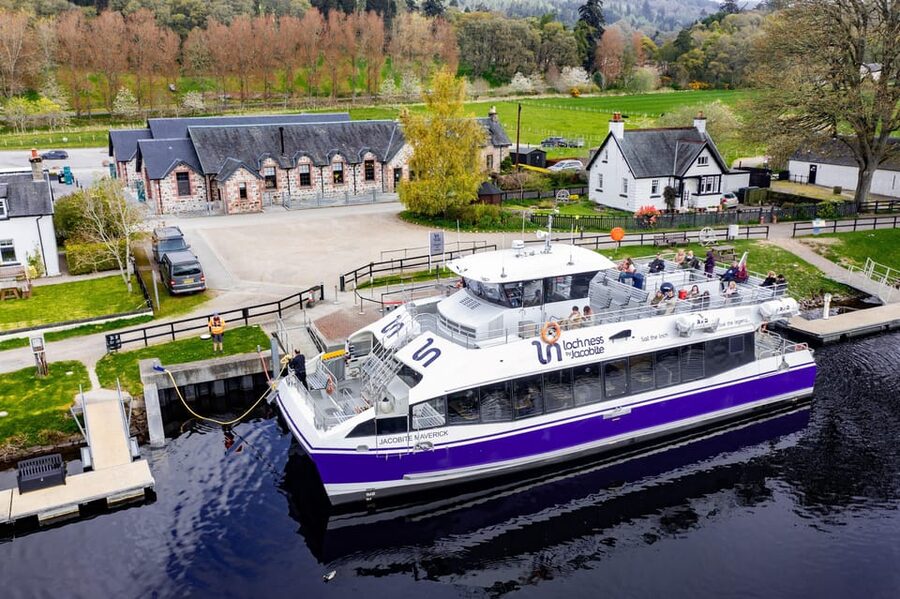 Dochgarroch: Caledonian Canal and Loch Ness 50min Cruise - Booking and timing advice