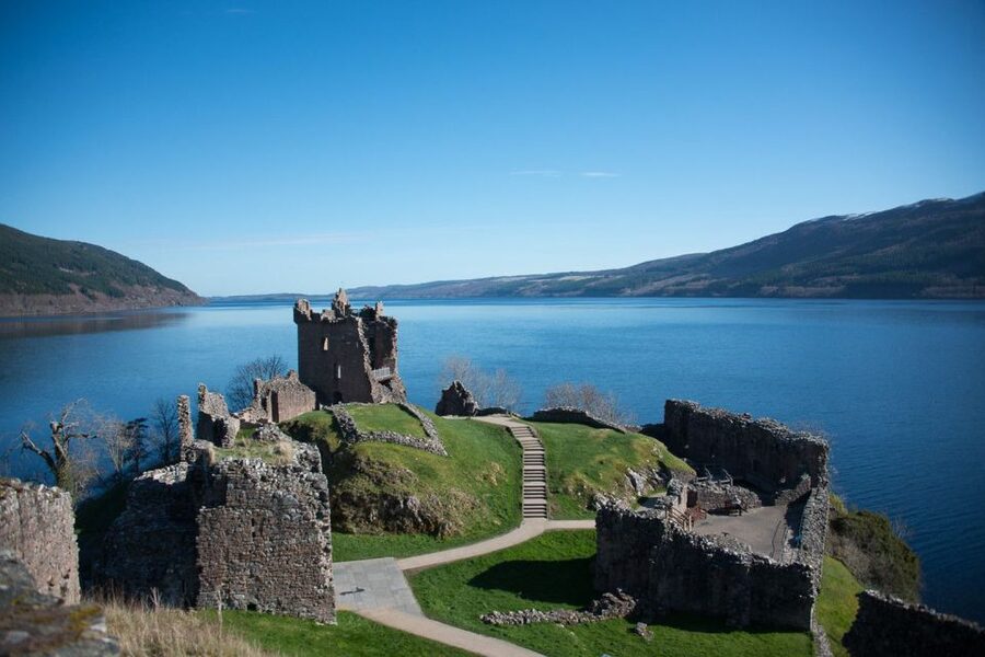 Dochgarroch: Loch Ness and Caledonian Canal 2-Hour Cruise - From Dochgarroch Lock into the Caledonian Canal