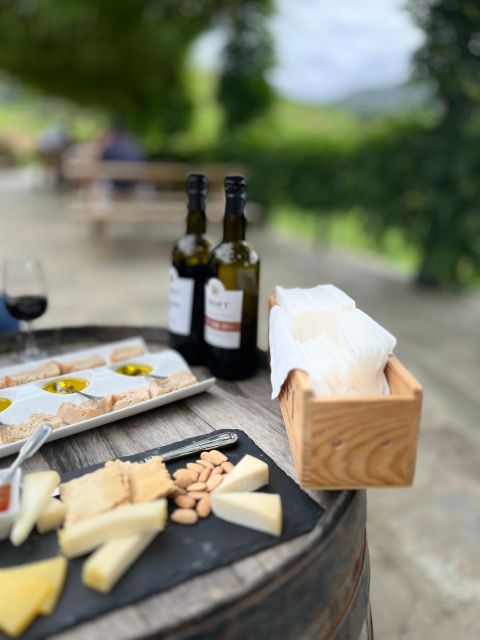 Douro Tour: Wine Tastings, Boat Ride & Manor House Lunch - Key points at a glance