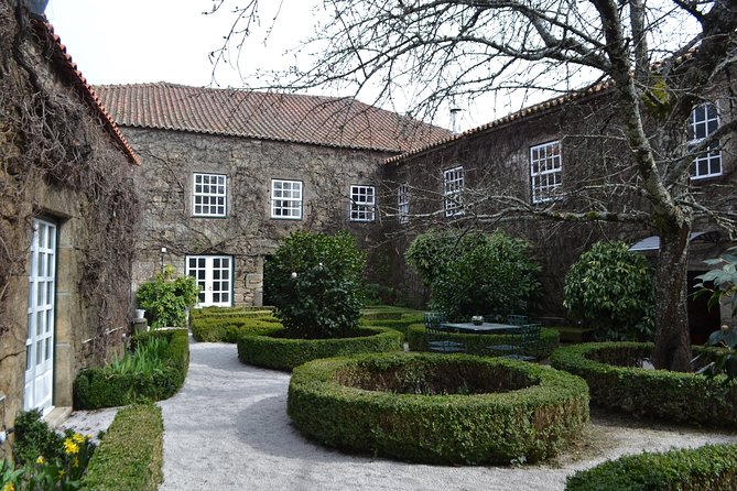 Douro Valley Tour: 2 Vineyard Visits, River Cruise, Winery Lunch - Sabrosa lunch: the day’s most satisfying meal