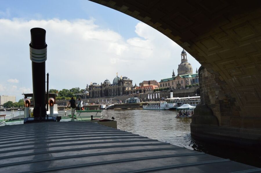 Dresden: Paddle Steamer Cruise & Canaletto View - Commentary, language, and what you will actually learn