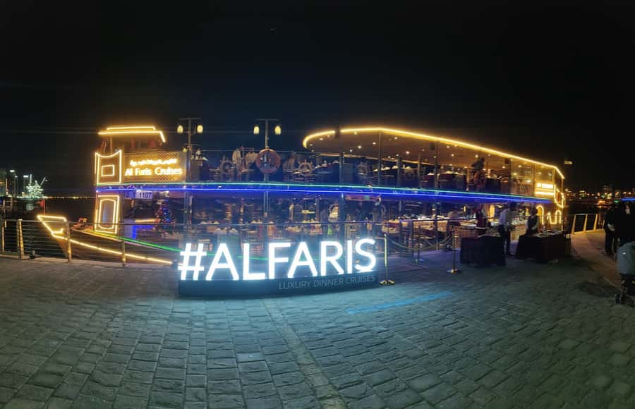 Dubai: Water Canal Cruise and La Perle Show with Dinner - Who should book this evening?