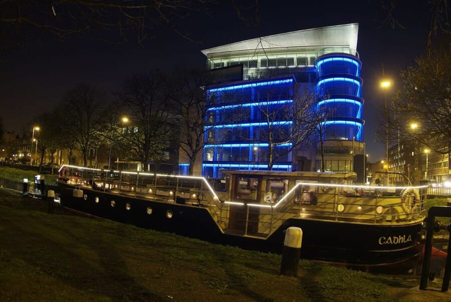 Dublin: Grand Canal Cruise with Dinner - A dinner cruise built around calm, not speed