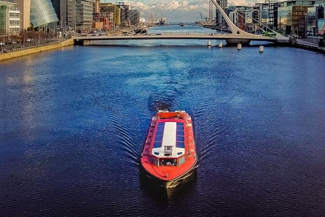 Dublin Sightseeing Cruise on River Liffey with Local Guide - What this 45-minute Dublin cruise is really like