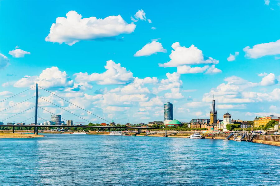 Düsseldorf: City Sightseeing Cruise on the Rhine - Final verdict: a pleasant hour, not a grand Rhine voyage