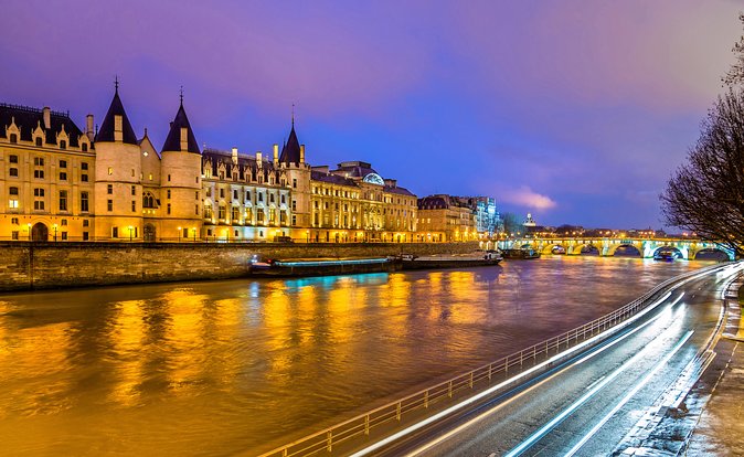 Eiffel Tower and City Tour by Bus with Seine River Cruise Option - The Seine cruise is the package’s strongest hour