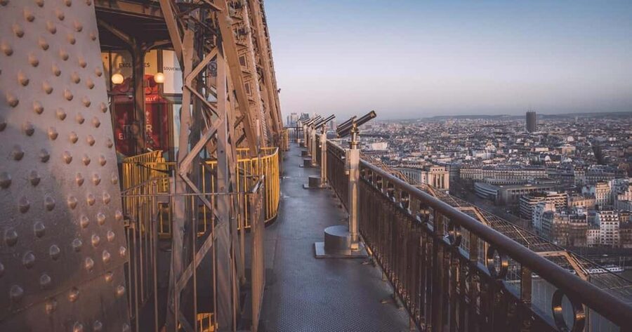 Eiffel Tower Guided Tour & Seine River Cruise - Choosing the second floor or summit