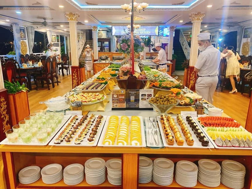 Experience Dinner On Luxury Cruise Along Saigon River - What the $62 price really includes