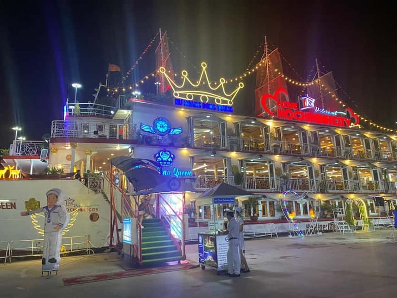 Experience Dinner On Luxury Cruise Along Saigon River - Booking tips for a smoother evening
