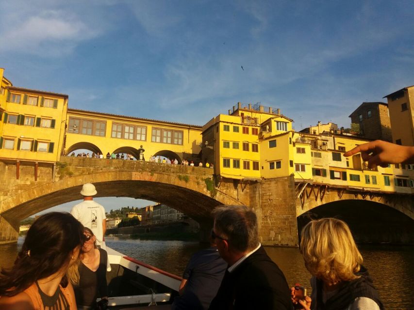 Florence: Authentic Barchetto River Cruise with Wine & Guide - Key details before you book