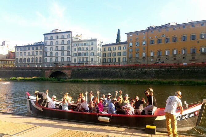 Florence River Cruise on a Traditional Barchetto - Starting near the Ponte Vecchio