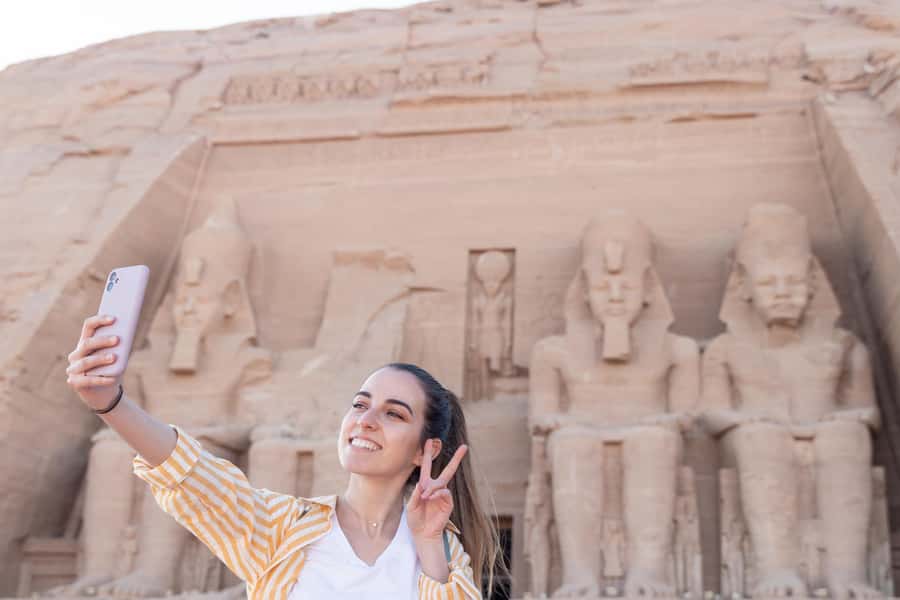 From Aswan: 4-Day Nile Cruise from Aswan to Luxor with Guide - Is $830 a fair price?
