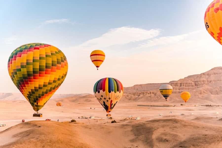 From Cairo: 3-Day Nile Cruise with Hot Air Balloon & Flights - Day 3: Edfu and Kom Ombo by carriage and boat