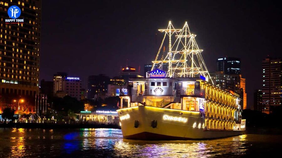 From Ho Chi Minh: Private Dinner Cruise on Saigon River Tour - Dinner, from a set menu to a broad buffet