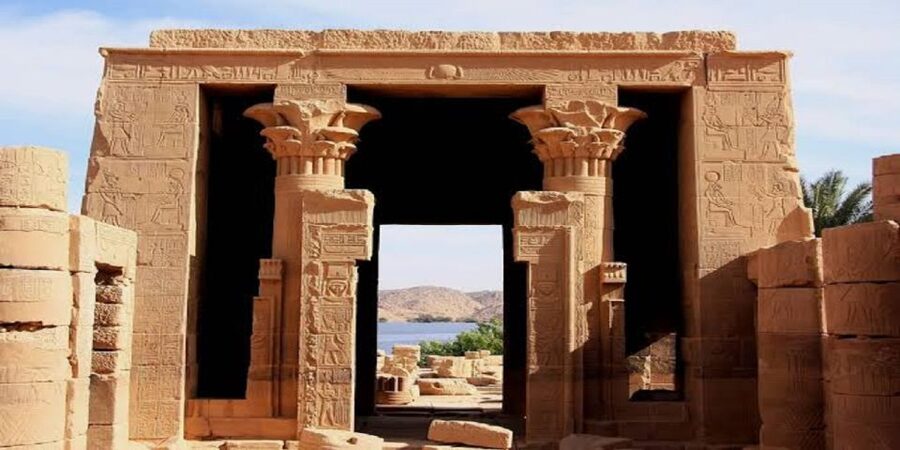 From Luxor: 5-Day Nile Cruise to Aswan with Balloon Ride - Meals, cabins, internet, and extra spending
