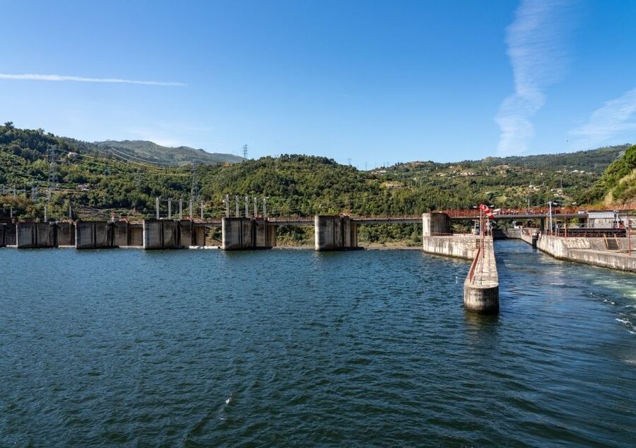 From Porto: Régua to Porto River Cruise with Lunch on Board - A Short Stop in Peso da Régua