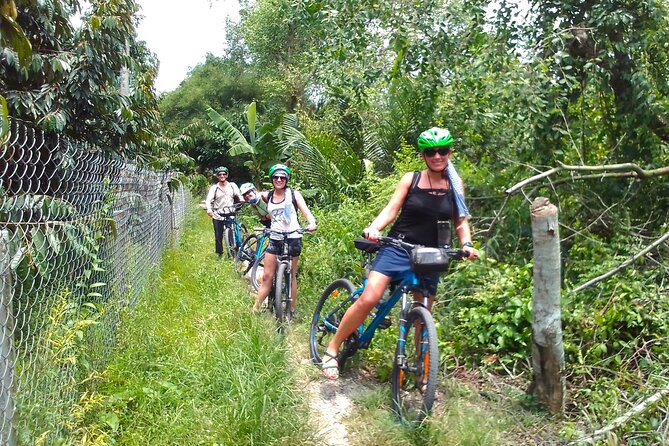 Full Day Off The Beaten Track the Mekong Delta. - Cycling through orchards, farms, and local lanes