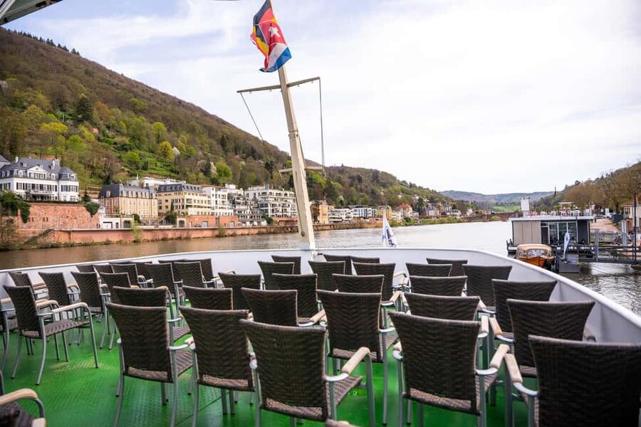 Heidelberg: Neckar River Sightseeing Boat Tour with Drink - The included drink: useful perk or minor confusion