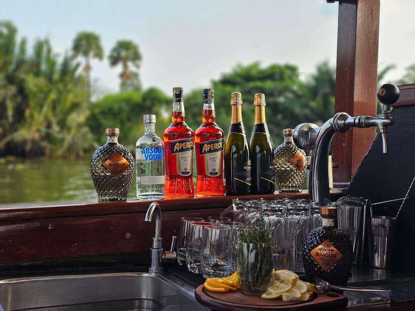 Ho Chi Minh City: Saigon River Boutique Cruise - Bitexco Financial Tower and the modern skyline