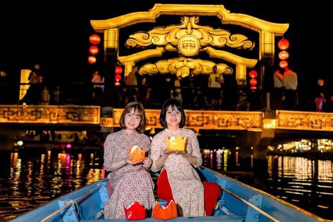 Hoai River Boat Trip by Night with Release Lantern - Why Hoi An’s lantern ritual works so well at night