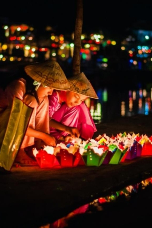 Hoi An: Hoai River Night Boat Trip and Floating Lantern - Key points to know before you go