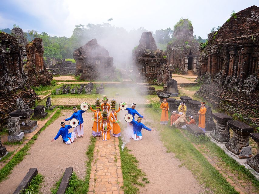 Hoi An: My Son Sanctuary and Thu Bon River Boat Trip - Morning pickup and the road from Hoi An