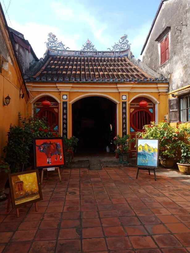 Hoi An: River Lantern Boat Experience with Free 5G eSIM - Releasing your own paper lantern