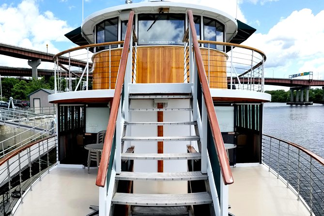 Hudson River Sightseeing Cruise from Albany - Boarding at 141 Broadway in Albany
