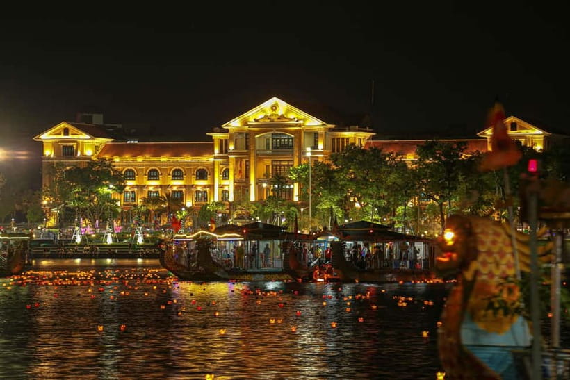 Hue: Perfume River Dinner Cruise with Traditional Show - Boarding the Air-Conditioned Dragon Boat